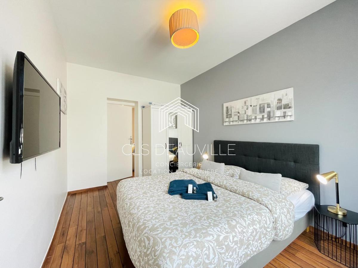 Appartement Coeur De Deauville Esterno foto