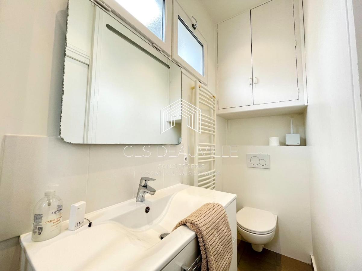 Appartement Coeur De Deauville Esterno foto