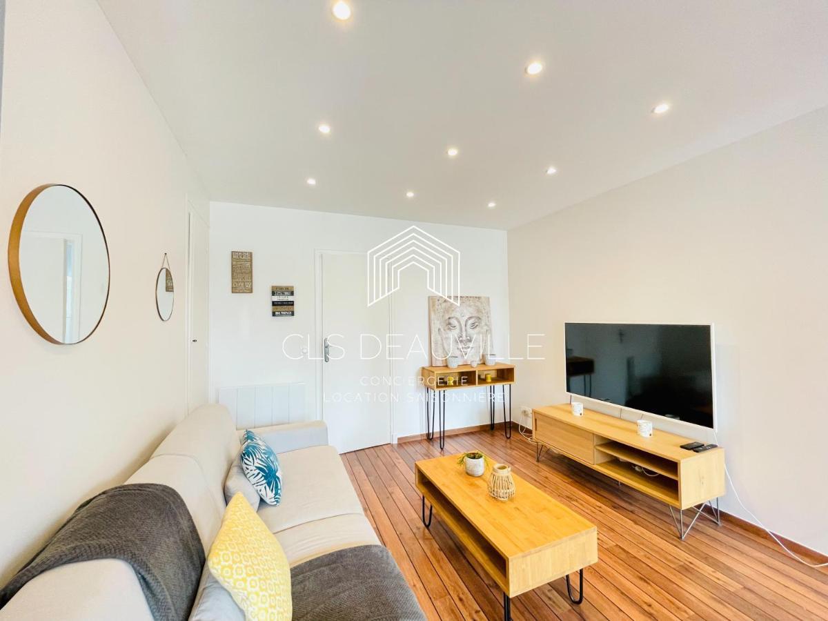 Appartement Coeur De Deauville Esterno foto