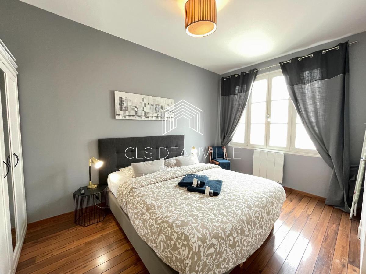 Appartement Coeur De Deauville Esterno foto